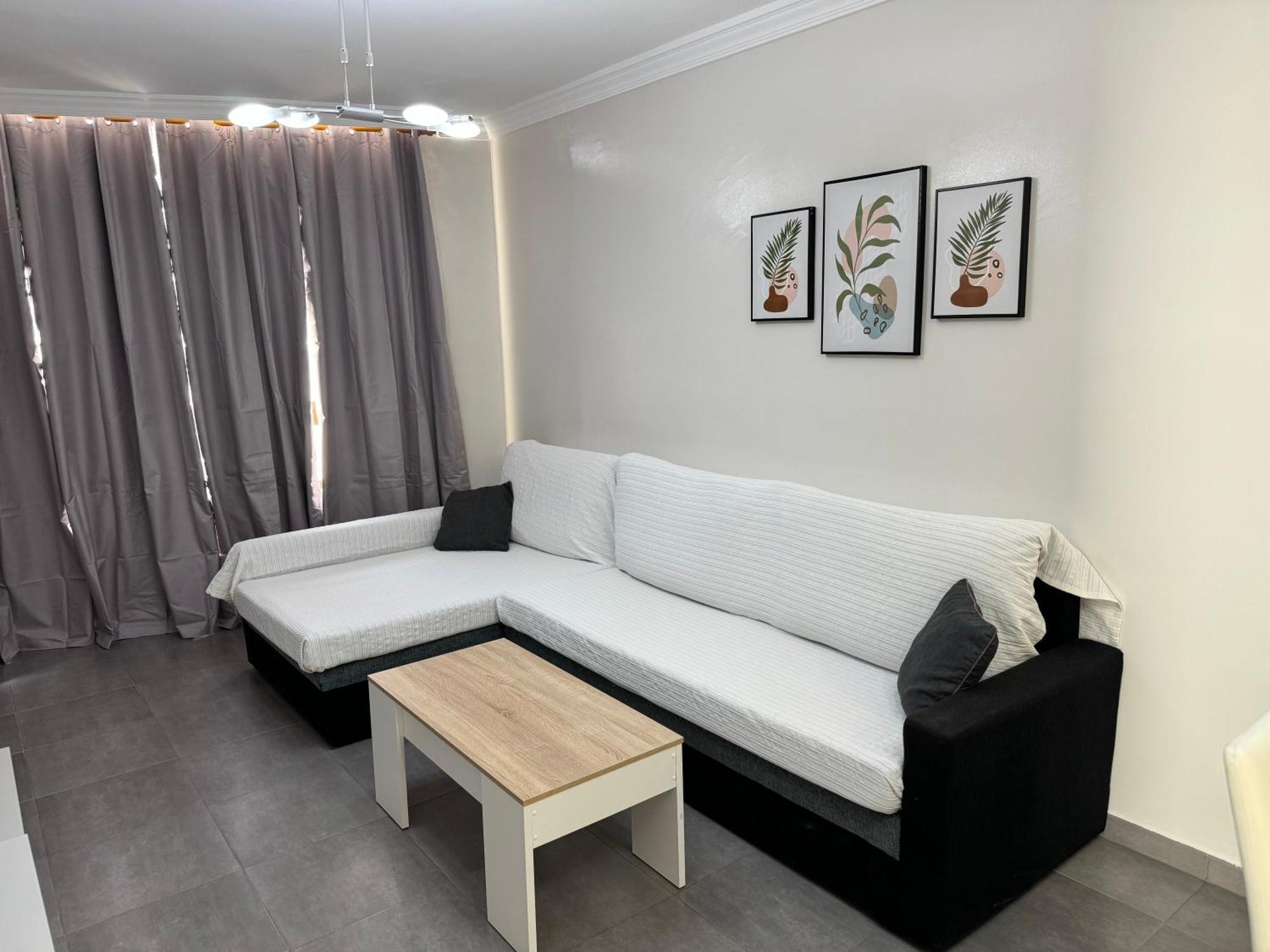 Apartamento คอร์ราเลโฮ ภายนอก รูปภาพ